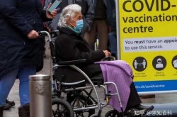 英国首相接触新冠患者，英国首相新冠痊愈原因