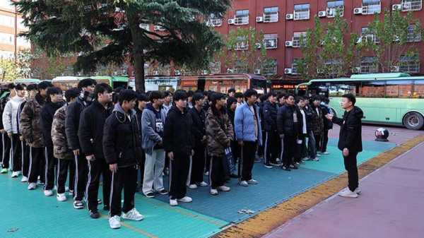 疫情郑州商业中等专业学校，河南省郑州商务中等职业学校