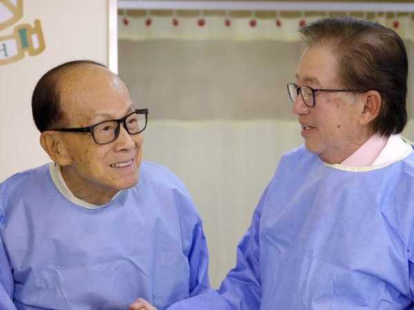疫情李嘉诚捐了多少款，李嘉诚给中国捐款多少